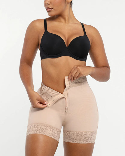 AirSlim® Mid-Rise Steel Boned Butt-Lifting Shorts